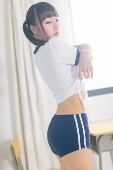 爸爸吃女儿的小兔子
